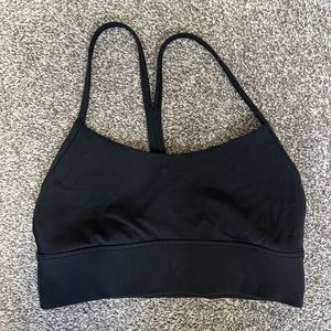 Flow Nulu sports bra A/B cup removable pads